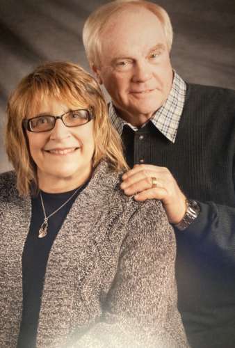 Couple celebrates 50 years of marriage